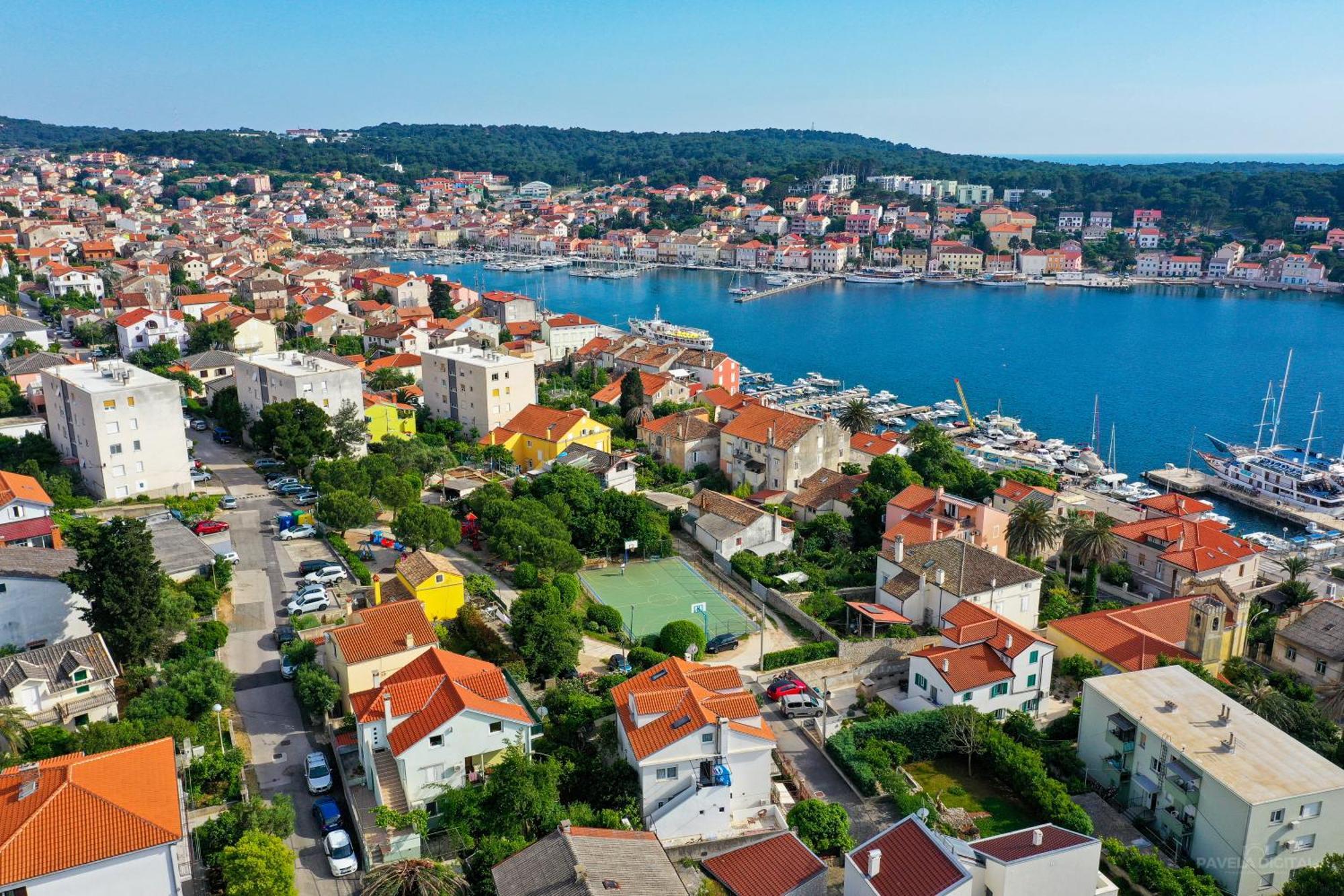 Apartman Leon & Rent A Quad Mali Lošinj Eksteriør bilde